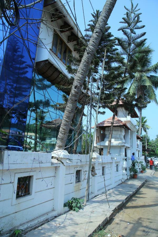 The Byke Puja Samudra Hotel Kovalam Eksteriør billede