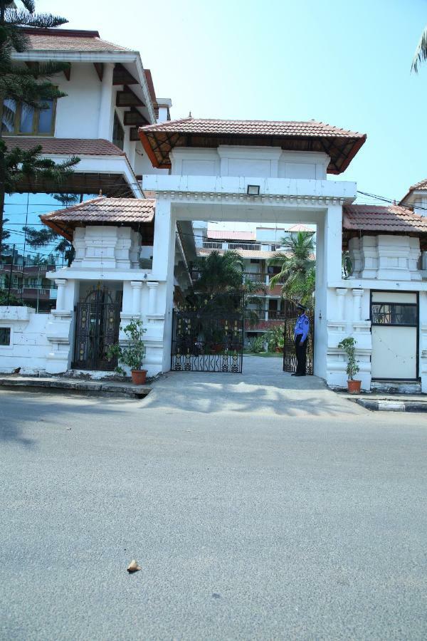 The Byke Puja Samudra Hotel Kovalam Eksteriør billede